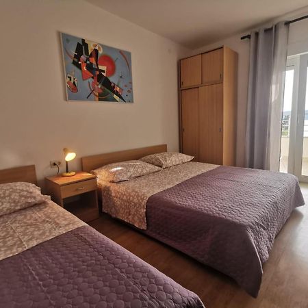 Apartments By The Sea Zivogosce - Mala Duba, Makarska - 18626 Игране Екстериор снимка