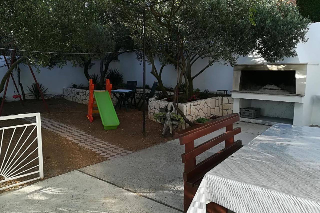 Apartments By The Sea Zivogosce - Mala Duba, Makarska - 18626 Игране Екстериор снимка