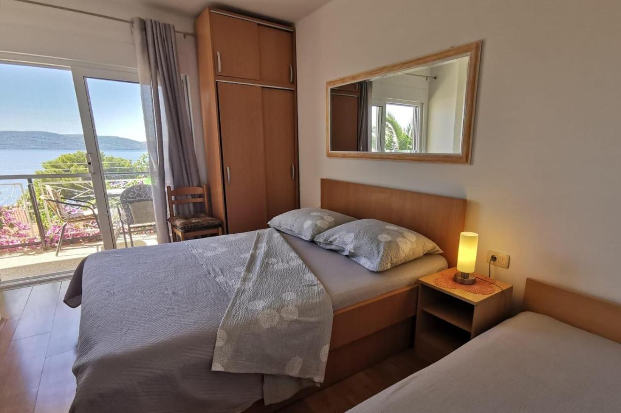 Apartments By The Sea Zivogosce - Mala Duba, Makarska - 18626 Игране Екстериор снимка