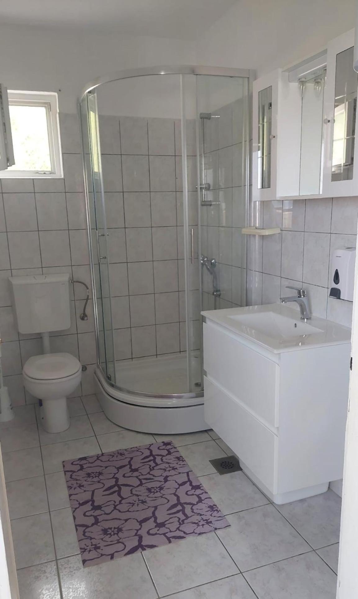 Apartments By The Sea Zivogosce - Mala Duba, Makarska - 18626 Игране Екстериор снимка